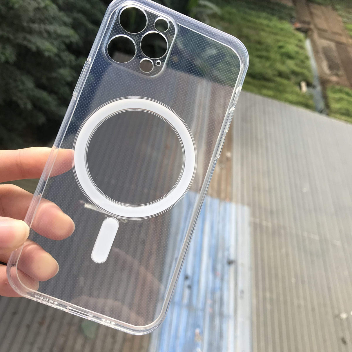 جراب سيليكون شفاف لهاتف iPhone 12 Pro مع شحن مغناطيسي متوافق مع MagSafe (iPhone 12 Pro Max)